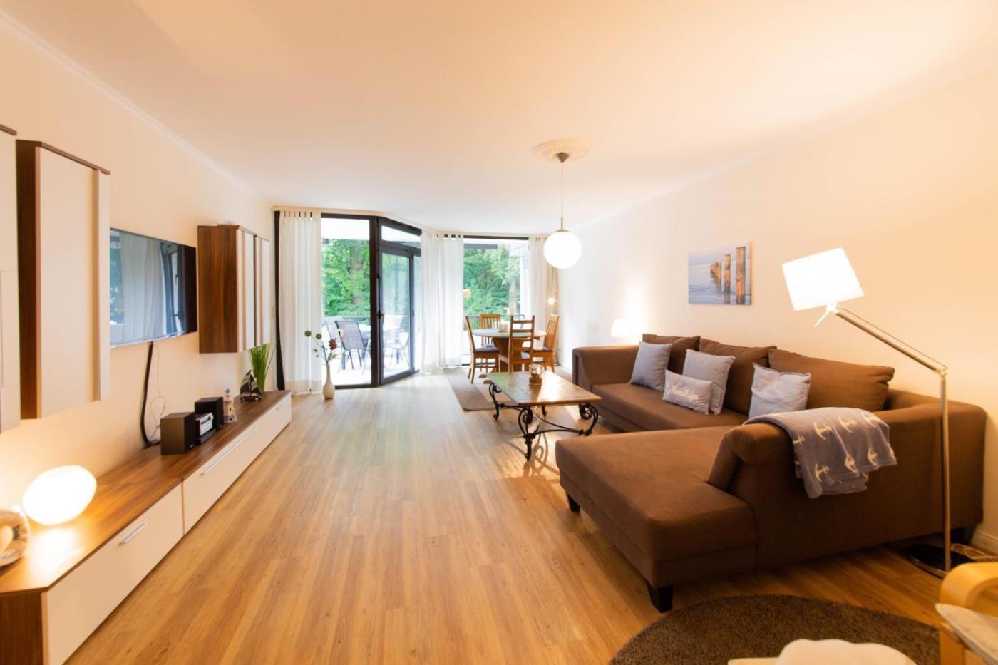 Ferienwohnung Villa Miramare Любек Экстерьер фото